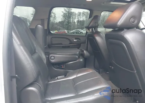 2008 GMC Yukon Xl 1500 Denali из США, поврежденный, VIN 1GKFC66808J185095